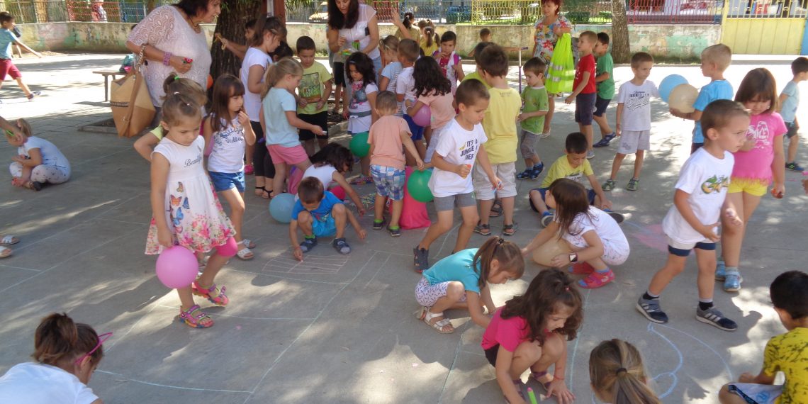 Програма “Лято 2018” усмихва и осмисля дните на малчуганите