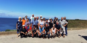 Земя като една човешка длан, но по-голяма ти не си ми нужна…