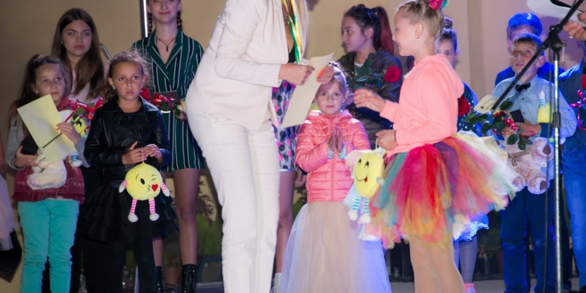 Гала, Антония, Даяна и Ива – с отличия от националния конкурс “Нека да е лято”