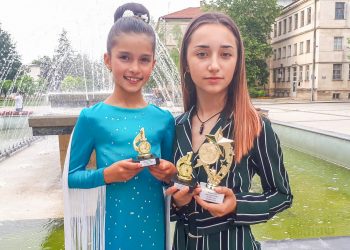 Звездни отличия за Кристина Неделчева и Гала Ботева от фестивала “Звезден път”