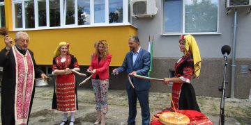 Откриха новите 23 санирани сгради в Севлиево