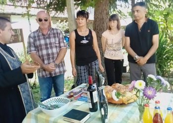 СЕЛАТА ОБЕЗЛЮДЯВАТ, А В МАЛЪК ВЪРШЕЦ СЕ РАДВАТ НА НОВОДОМЦИ