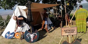 Варвари завзеха средновековния Хоталич