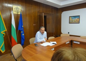 До края на месец октомври ще приключи работата по довеждащия водопровод