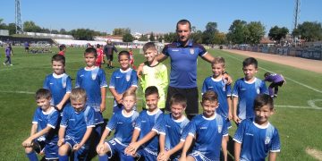 Силен старт на полусезона за отборите на Детско-юношеската школа по футбол