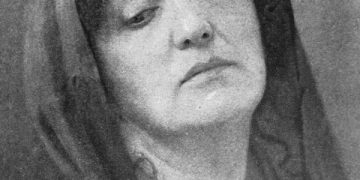 “Родих се да живея в бури…”