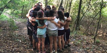 На палатки с “Път към приключението” – забавление, образование и предизвикателства на открито