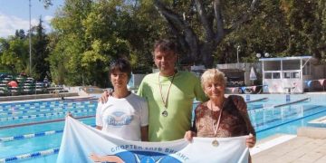 Златни медали за 77-годишната плувкиня-ветеран Стефанка Стефанова