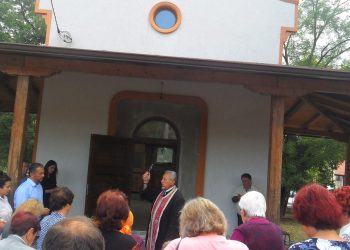В Крушево отслужиха водосвет и раздадоха курбан за здраве