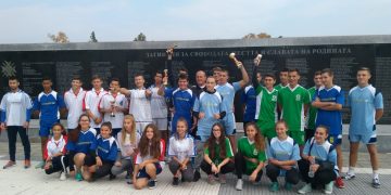 УЧЕНИЦИТЕ ОТ ОБЩИНА СЕВЛИЕВО ДАДОХА СТАРТ НА ПРАЗНИЦИТЕ НА ГРАДА