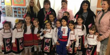 Възстановка в чест на св. Димитър пресъздадоха децата от “Радост”