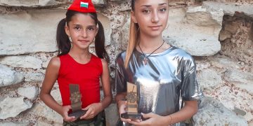 Гала и Кристина с нови победи от “Поп рок фест” и “Полските щурчета”