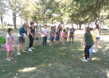 Забавно лято под наслов “Заедно срещу агресията и насилието” с игри на открито радва севлиевчета