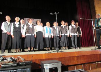 Пенсионерски клуб “В. Левски” получи плакет по случай 50-годишния си юбилей