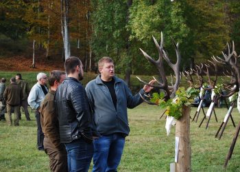 Зам.-министър Атанас Добрев: “На територията на СЦДП – Габрово се намира най-силната популация на благороден елен в света”
