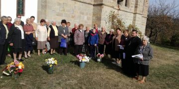 Сенничани се поклониха пред своите будители