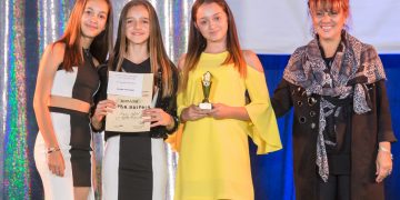 Upstream Voices се завърна с 12 награди от „С песен и обич творим добро“