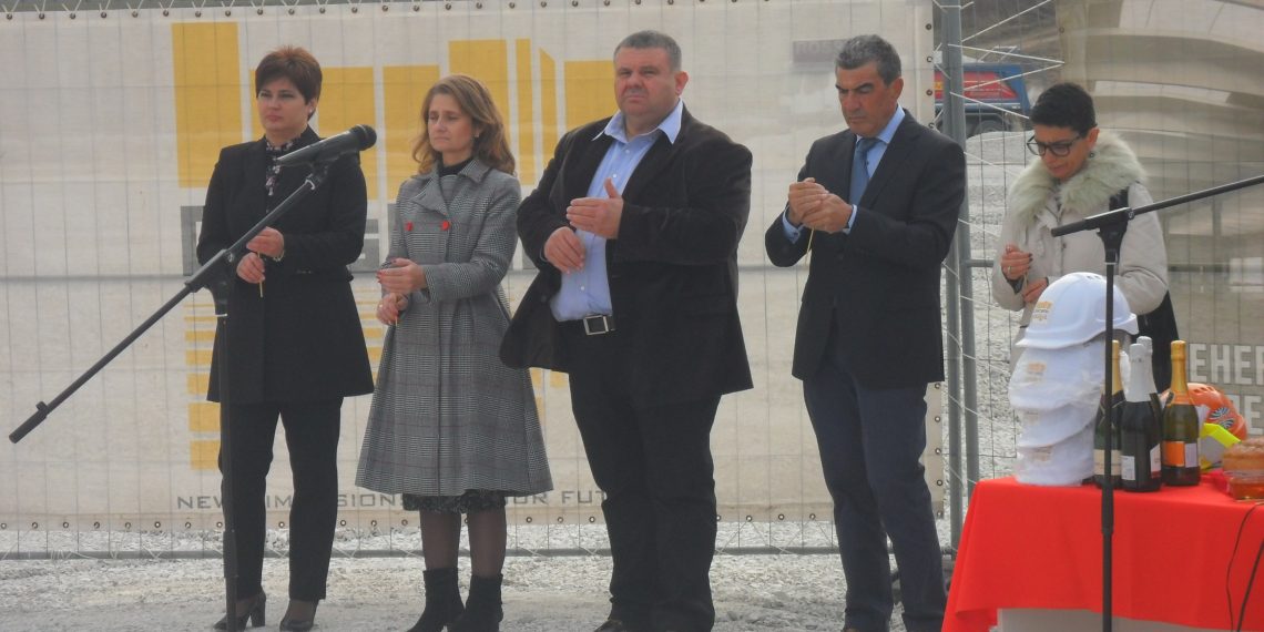 “Паралел” инвестира 27 млн. лв. в нови сгради с над 200 работни места