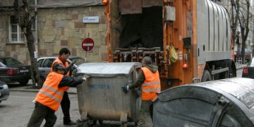 И през 2019-а контейнерите в града ще се чистят три пъти седмично