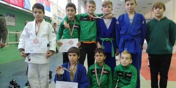 Злато, сребро и 4 бронза за джудистите от “Ботева слава”