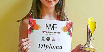 Mалката Кристина с голяма награда от международен конкурс в Румъния