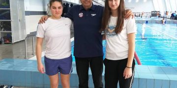 Плувкините Йоанна и Теодора с успехи в зоната на точките на Държавното първенство