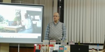 С петнайсет книги – по-близо до далечен Китай