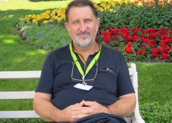 Инж. Детелин Денев:  “Пазете пчелите! Само от опрашителната им дейност човечеството реализира приход от над 265 млрд. долара годишно”