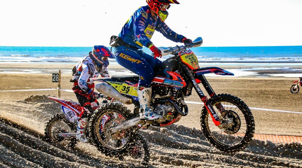 Успех за Петър Петров и шесто място в пясъчното състезание на Франция