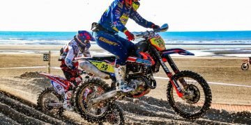 Успех за Петър Петров и шесто място в пясъчното състезание на Франция