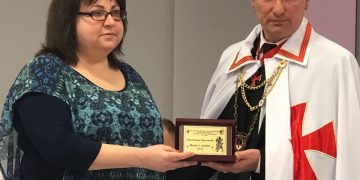 Майката на Габи заслужи званието “Рицар в живота”