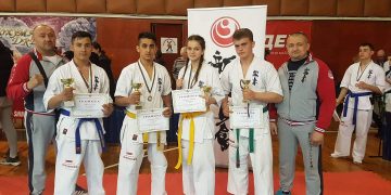 4 медала за каратеките от Националното първенство