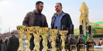 Много емоции и адреналин донесе на публиката осмомартенското майсторско шофиране в Севлиево