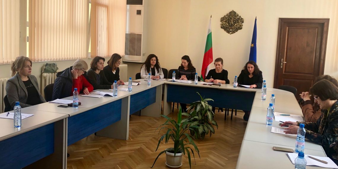 Изостава развитието на социалните услуги към самотни възрастни и хора с увреждания  в Габровска област