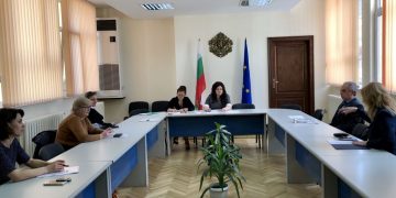 Спад на безработицата в областта