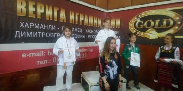 Нови три медала за джудистите на “Раковски” от Хасково