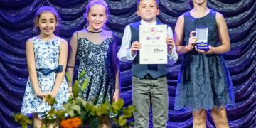 Трио „Ади“ и квартет Upstream Voices – Junior покориха сцената на конкурса „Хармония“