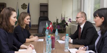 Датският посланик впечатлен от развитието на региона