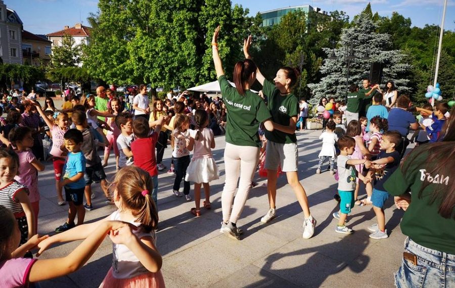 Клуб „Направи си сам“, щури игри, турнири и обучения предлагат през лятото в „Младежки център-Севлиево“