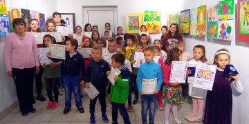 Рисунки на наши творци греят в Музея за детско изкуство в Япония