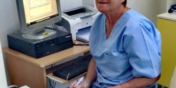 Старша мед. сестра Елисавета Колева: “Екипната работа в хирургията е много важна”