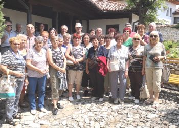 Хора от третата възраст посетиха Източната Тракийска низина