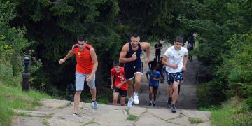 Да изкачиш стъпалата до паметника на Шипка за 281 секунди