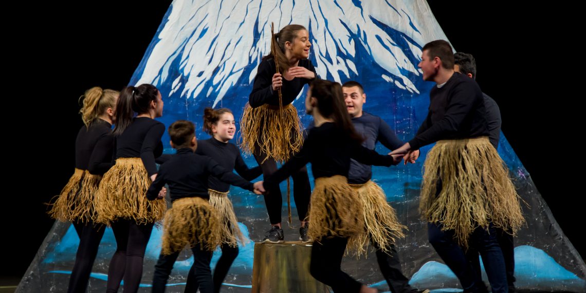 Успешен сезон за театралите при НЧ “Развитие – 1870”