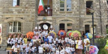 Деца от артцентър “Видима” – за 21-ви път в Берчето