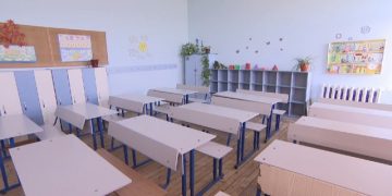 Затегнаха правилата за получаване на семейни помощи за деца