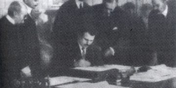 100 години мирен Ньойски договор