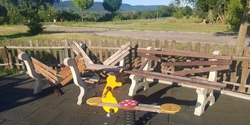 Поредна вандалска проява в парк “Казармите” взриви недоволството на севлиевци в социалната мрежа