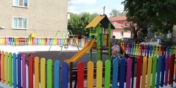 Четири нови детски площадки са отворени за децата