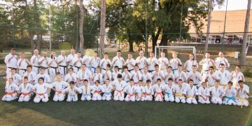 70 каратеки се включиха в лагера с японските гост инструктори
